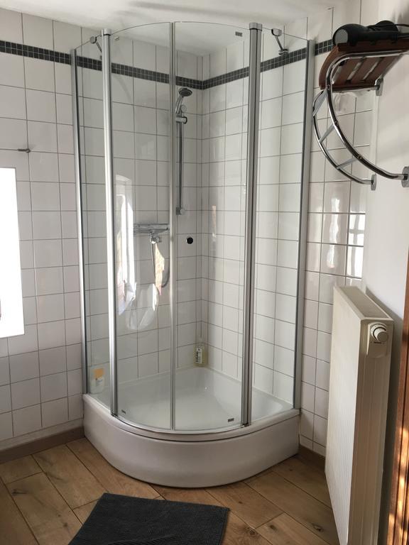Отель Atelier N°5 Wanze Экстерьер фото
